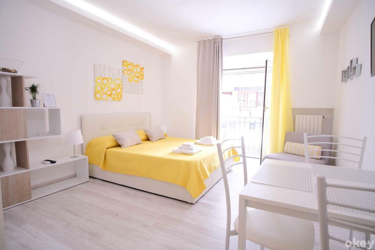 Charme & Chic Studios - Bari Centro Экстерьер фото