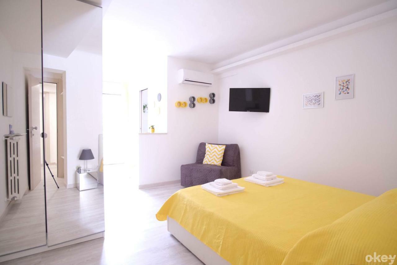 Charme & Chic Studios - Bari Centro Экстерьер фото