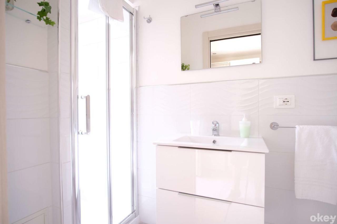 Charme & Chic Studios - Bari Centro Экстерьер фото